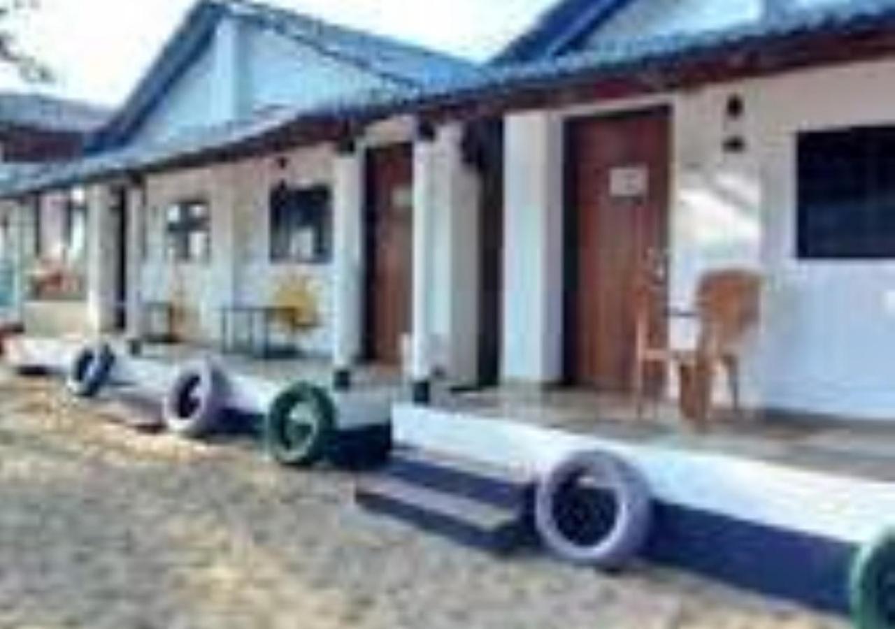R K Beach Cottage Gokarna  Exteriör bild
